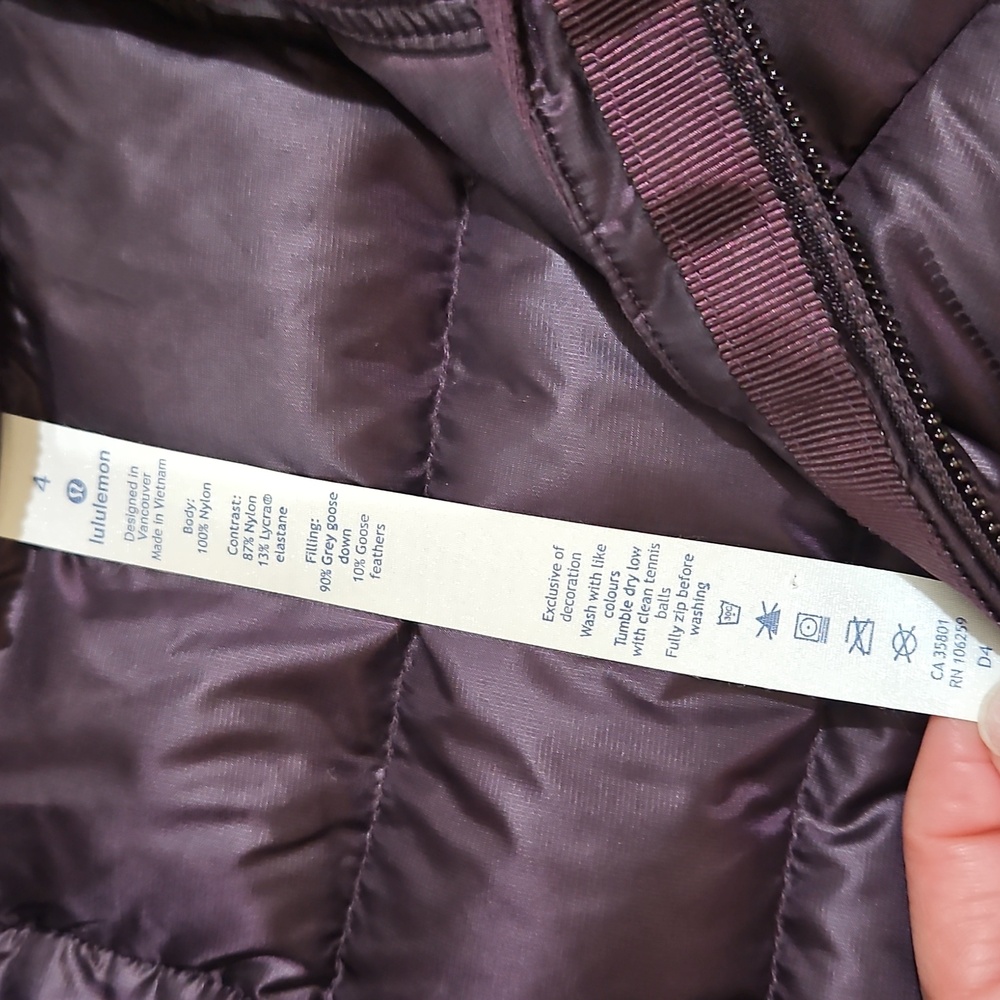 Lululemon Down For A Run Vest - Picture 8 of 12